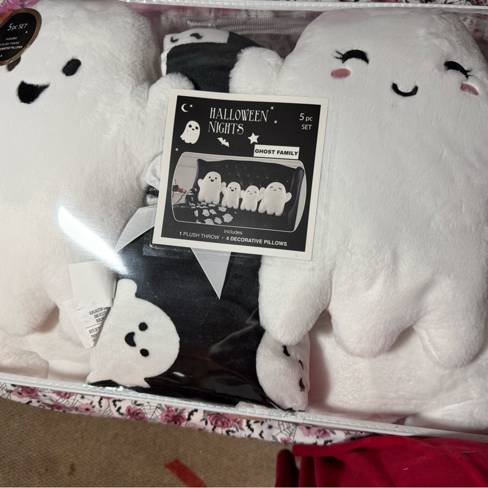 Halloween Nights Ghost Plush Pillow Set - White & Black